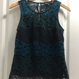 Banana Republic Sleeveless Ombre Lace top XS